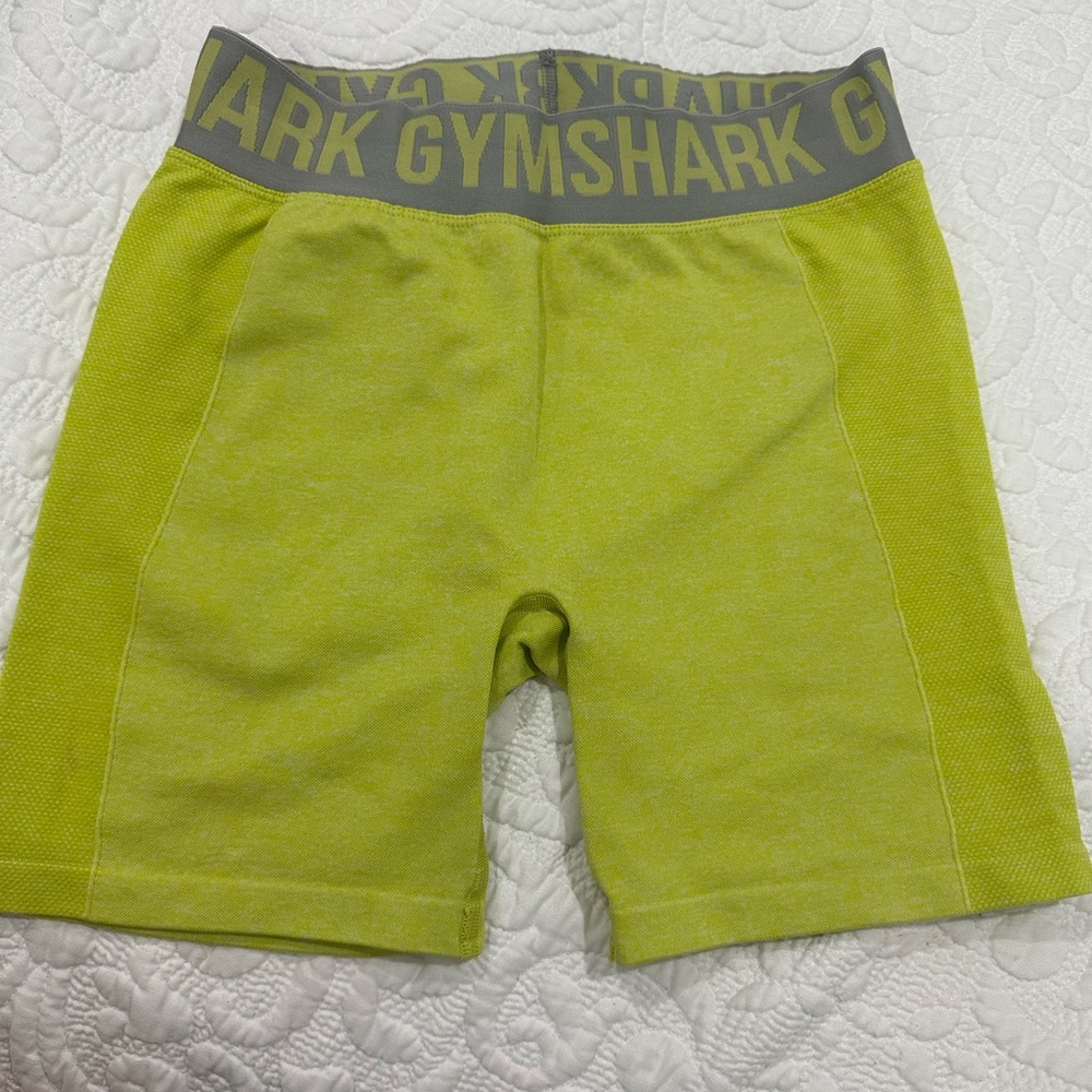 green flex shorts